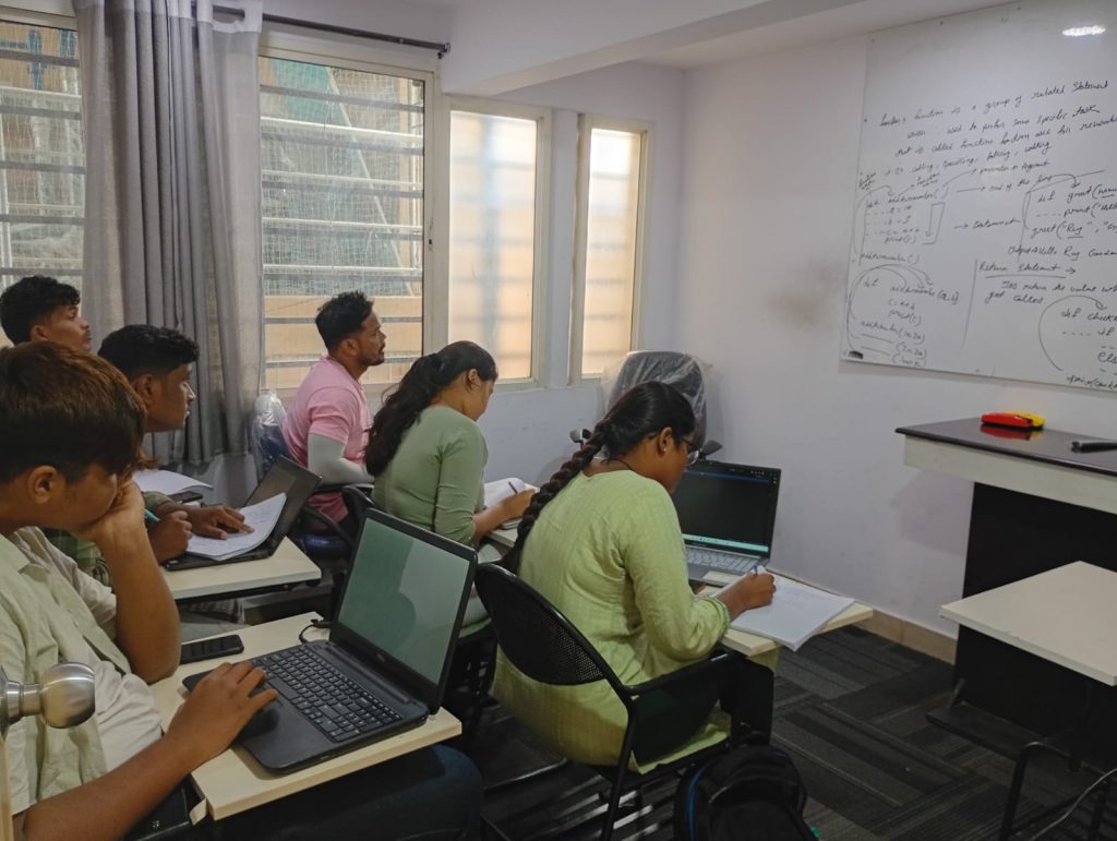 WhatsApp Image 2025 07 11 at 10.51.00